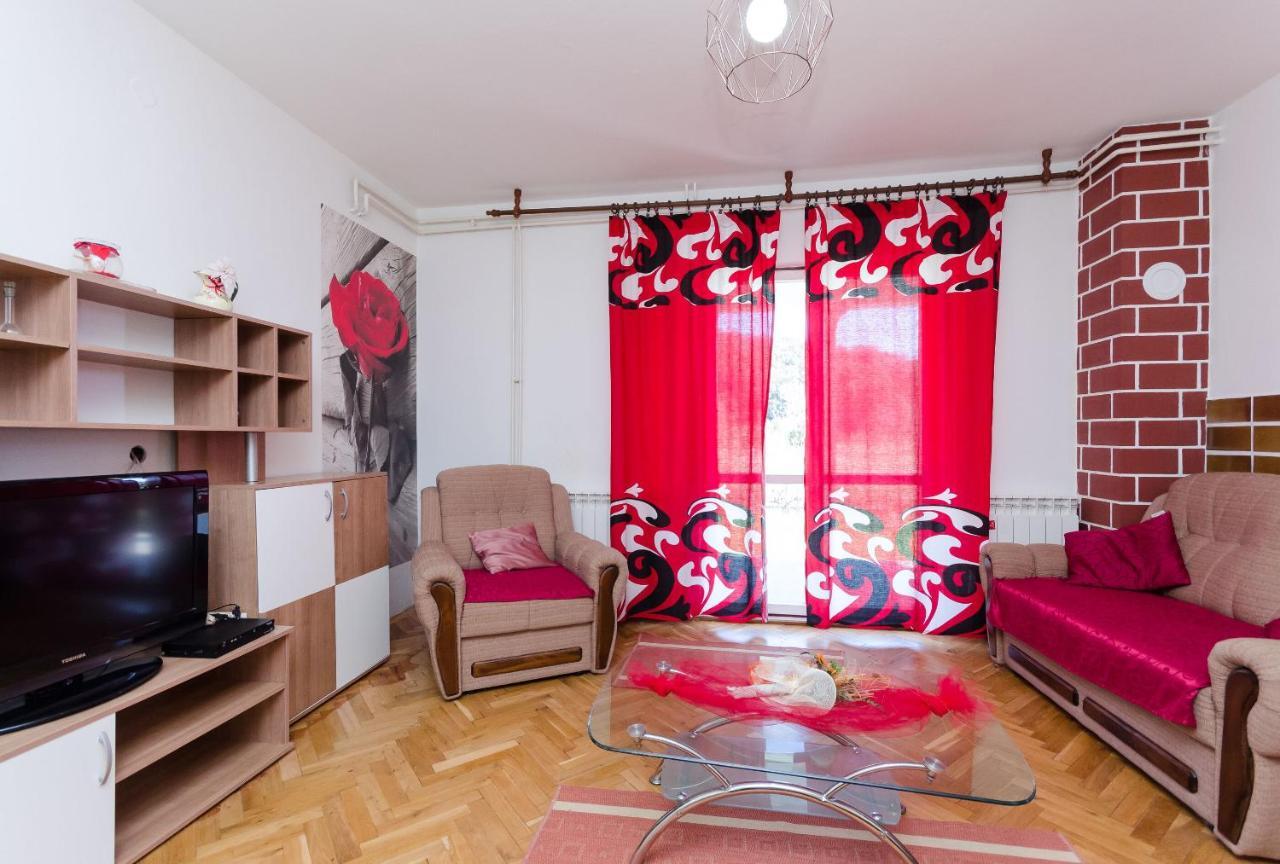 Apartments Vesna Kampor Eksteriør billede
