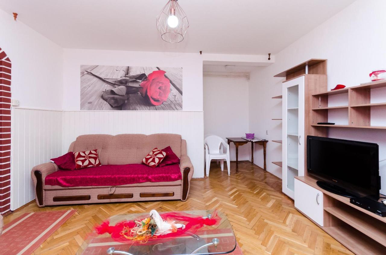 Apartments Vesna Kampor Eksteriør billede